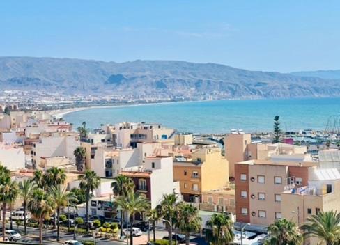 Castillo Suites, Vivienda Con Fines Turisticos El Castillo De Roquetas Roquetas de Mar Eksteriør billede